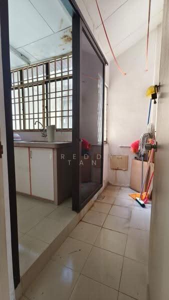 Apartment for Sale at Lahat Court - Freddy Tan - Kitchen - PropertyGuru.com.my