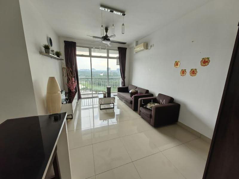 Kediaman Servis untuk Dijual di Pandan Residence 2 - Yvonne Lim - Living Room - PropertyGuru.com.my