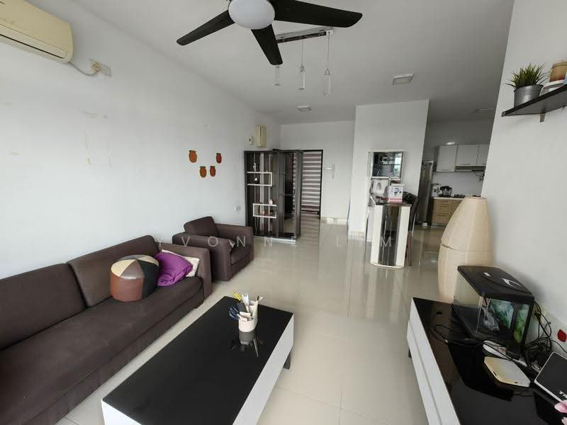 Kediaman Servis untuk Dijual di Pandan Residence 2 - Yvonne Lim - Living Room - PropertyGuru.com.my