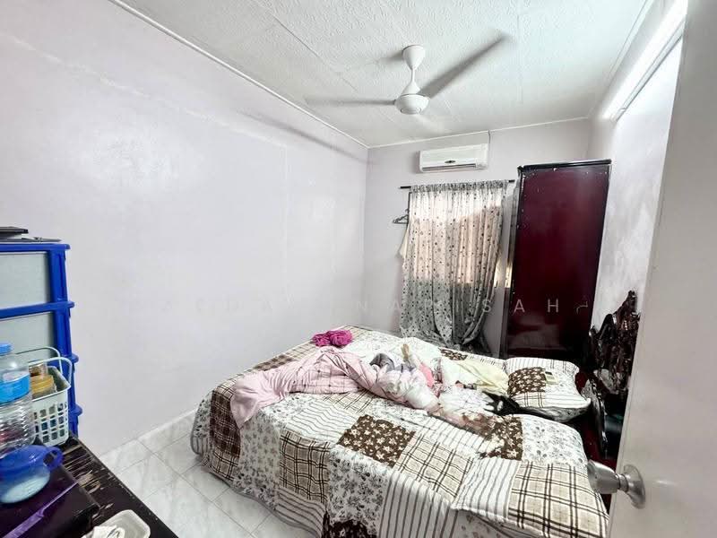 2-storey Terraced House for Sale in Taman Rekamas 2 (Simpang Renggam) - Saedah Napisah - PropertyGuru.com.my