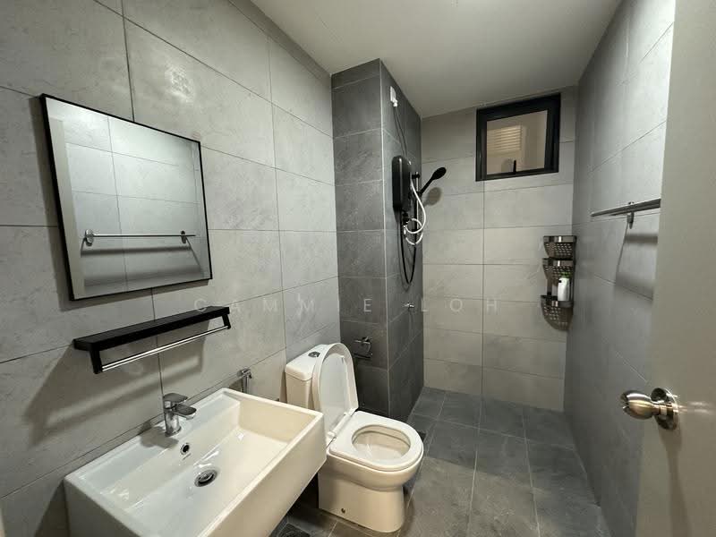 Kediaman Servis untuk Disewa di M Astra - Cammie Loh - Bathroom - PropertyGuru.com.my