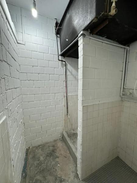 Rumah Teres untuk Dijual di Taman Ilham (Kluang) - Lan Tai Chow - Basement - PropertyGuru.com.my