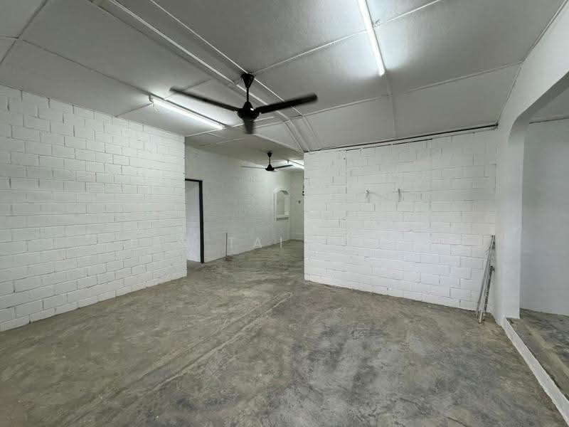 Rumah Teres untuk Dijual di Taman Ilham (Kluang) - Lan Tai Chow - Interior - PropertyGuru.com.my
