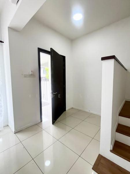 Terraced House for Rent in Bandar Tropicana Aman (Telok Panglima Garang) - Yizhen Lee - Entrance - PropertyGuru.com.my