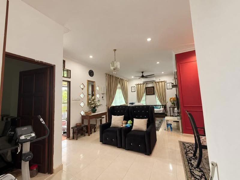 Bungalow House for Sale in Taman Sri Lambak (Kluang) - Arif MS - Living Room - PropertyGuru.com.my
