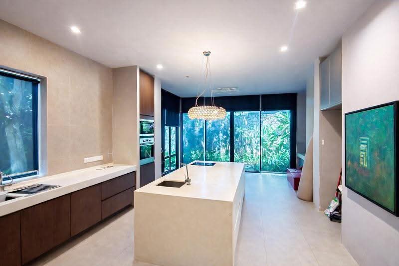 Bungalow House for Sale in Bandar Seri Putra (Bangi) - Hana Wahid - Kitchen - PropertyGuru.com.my
