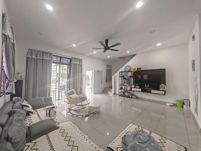 2-storey Terraced House for Sale in Taman Bukit Galena (Seremban) - Wai Mun Tham - Living Room - PropertyGuru.com.my