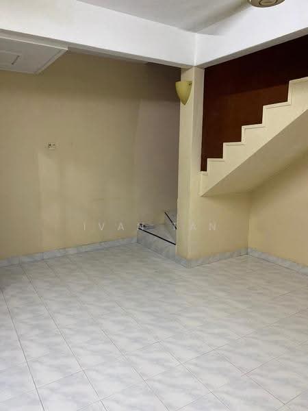 2-storey Terraced House for Rent in SS19 (Subang Jaya) - Ivan Tan - Interior - PropertyGuru.com.my