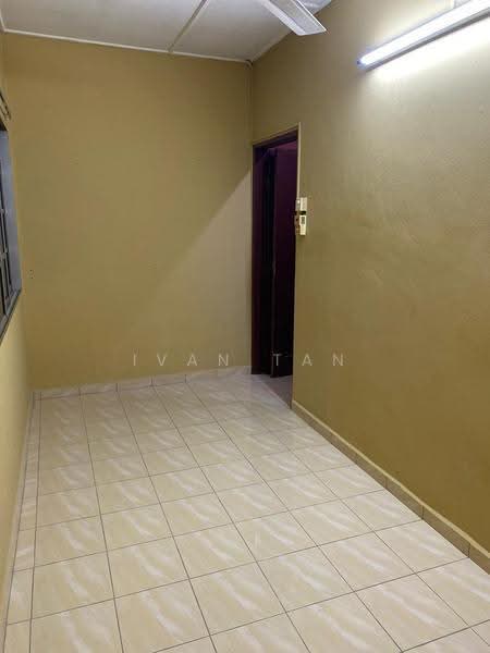 2-storey Terraced House for Rent in SS19 (Subang Jaya) - Ivan Tan - Interior - PropertyGuru.com.my