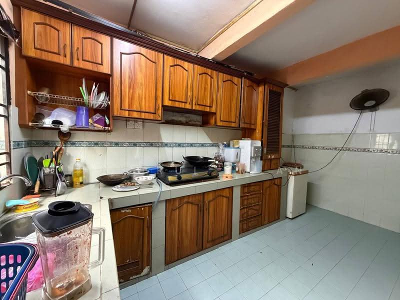 2-storey Terraced House for Sale in Taman Kota Masai (Pasir Gudang) - Fakhrul Imlan - Kitchen - PropertyGuru.com.my