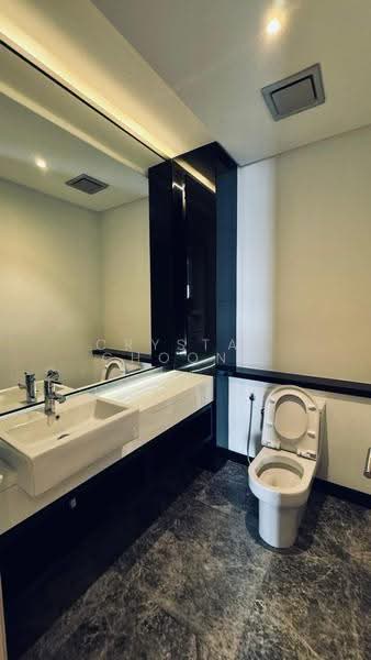 Kediaman Servis untuk Disewa di Straits Residences - Crystal Choong - Bathroom - PropertyGuru.com.my