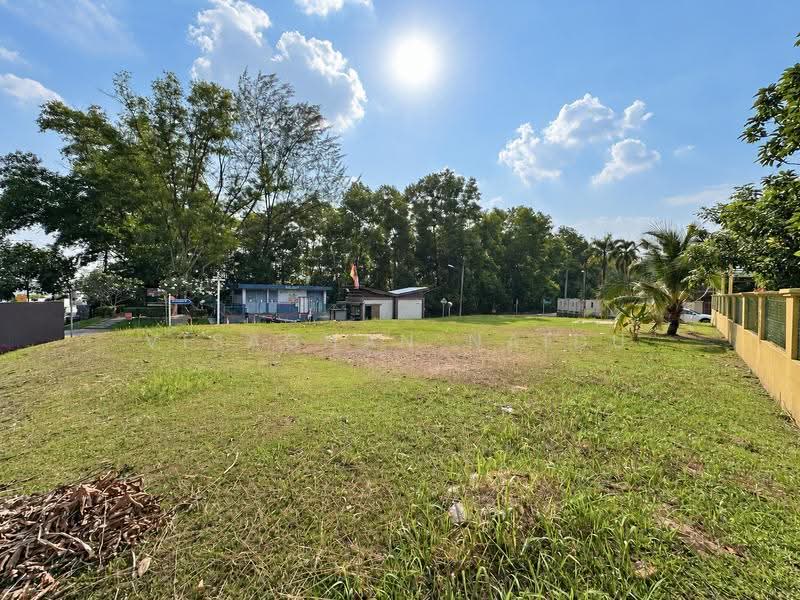 Bungalow Land for Sale in Bandar Country Homes (Rawang) - Visaghan Naidu - Exterior - PropertyGuru.com.my