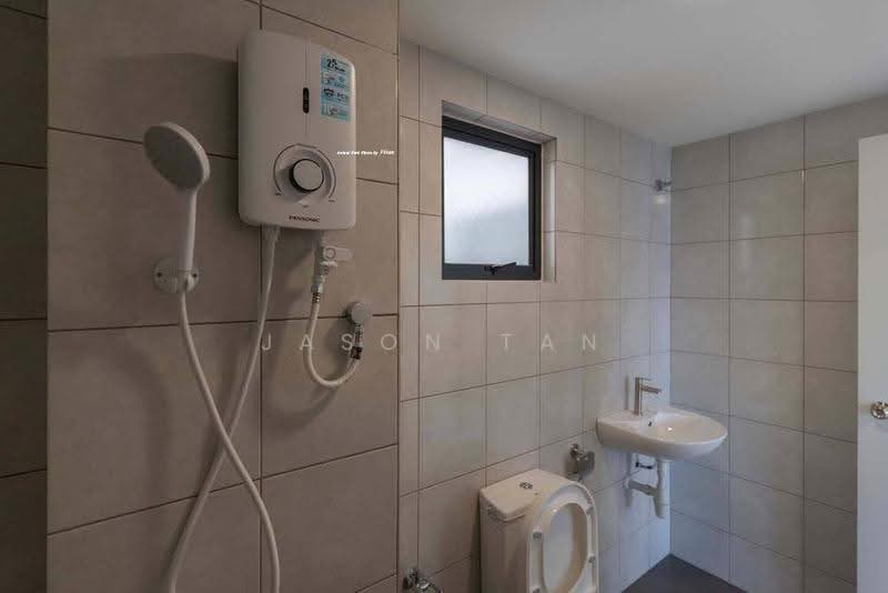 Kediaman Servis untuk Dijual di Hana @ Eco Ardence - Jason Tan - Bathroom - PropertyGuru.com.my
