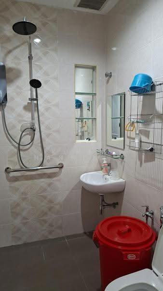 Rumah Teres 1-Tingkat untuk Dijual di Petaling Jaya (Selangor) - Kuham Nannithamby - Bathroom - PropertyGuru.com.my