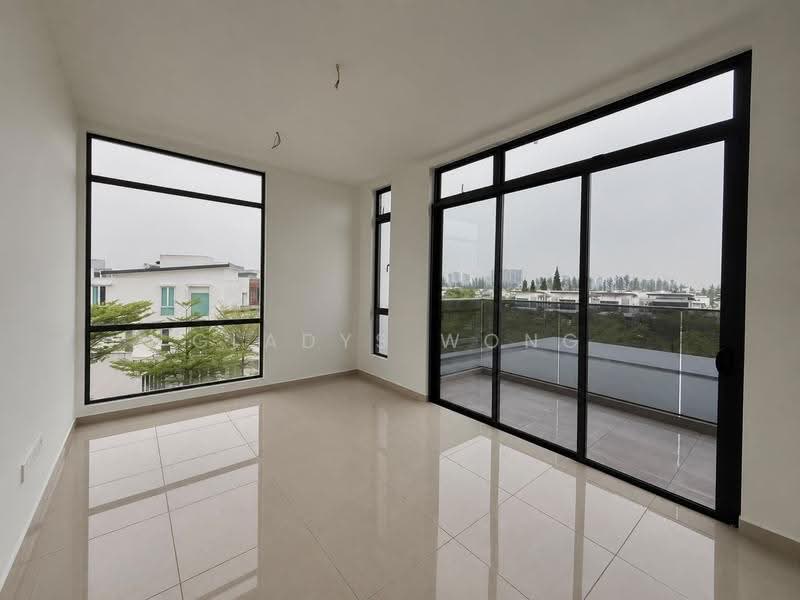 Cluster House for Sale in Horizon Hills (Iskandar Puteri (Nusajaya)) - Gladys Wong - Balcony - PropertyGuru.com.my