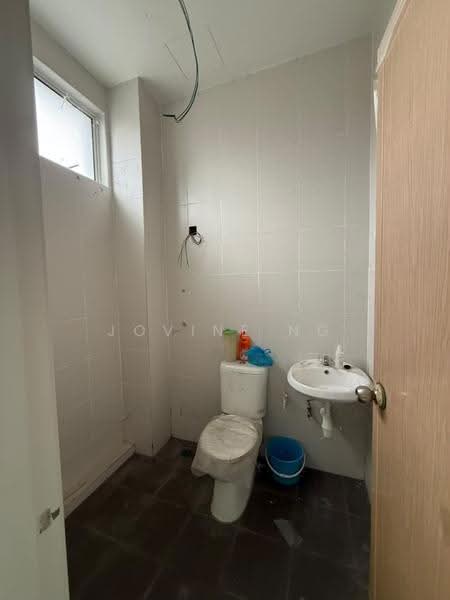 Rumah Teres 3-Tingkat untuk Dijual di Taman Kota Permai (Bukit Mertajam) - Jovine Ng - Bathroom - PropertyGuru.com.my