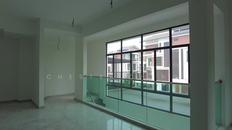 Rumah Berkembar untuk Dijual di Putra Heights (Subang Jaya) - Chester Cheng - PropertyGuru.com.my