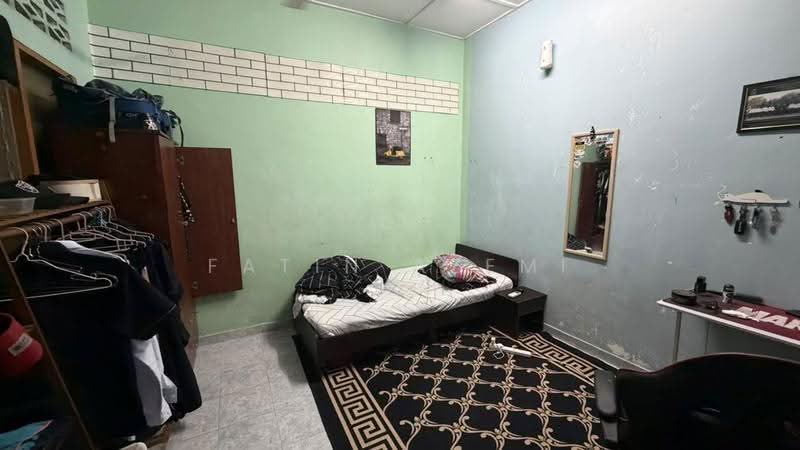 Terraced House for Sale in Bandar Baru Kuala Selangor (Kuala Selangor) - Fatin Azemi - Bedroom - PropertyGuru.com.my