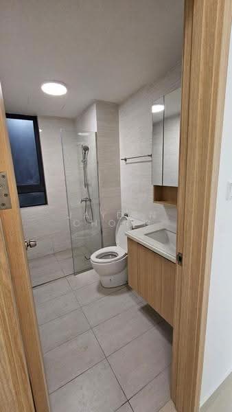 Kediaman Servis untuk Dijual di Aradia Residence @ Lake City KL North - Jayden Chong - Bathroom - PropertyGuru.com.my