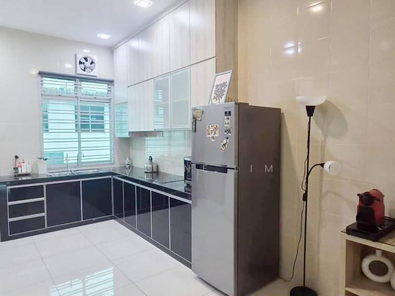 2-storey Terraced House for Sale in Bandar Jaya Putra (Johor Bahru) - Yvonne Lim - Kitchen - PropertyGuru.com.my