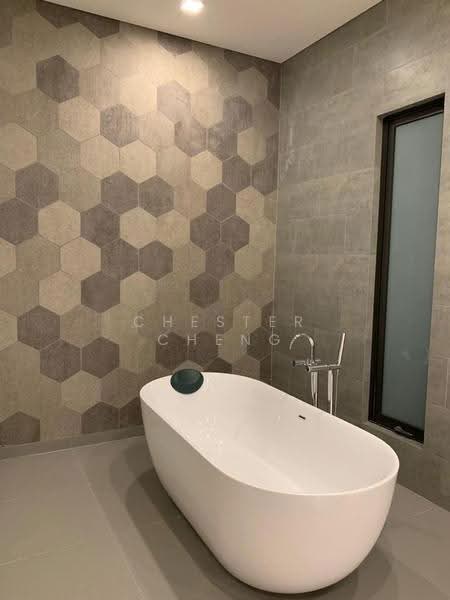 Bungalow House for Sale in Subang Heights (Subang Jaya) - Chester Cheng - PropertyGuru.com.my