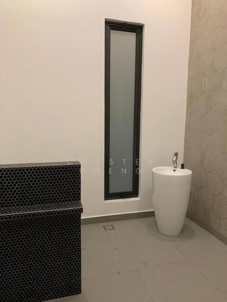 Bungalow House for Sale in Subang Heights (Subang Jaya) - Chester Cheng - PropertyGuru.com.my