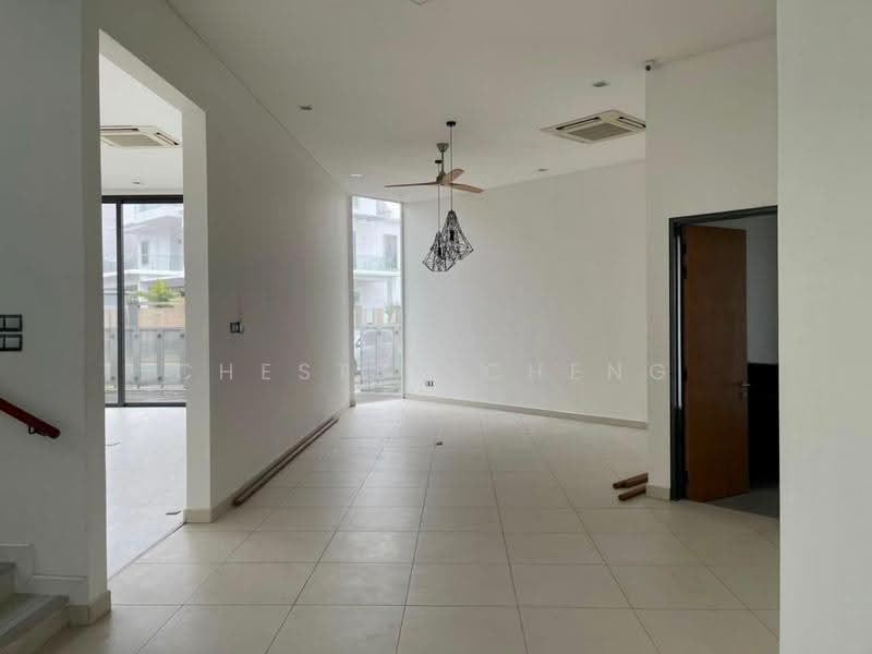 Bungalow House for Sale in Subang Heights (Subang Jaya) - Chester Cheng - PropertyGuru.com.my