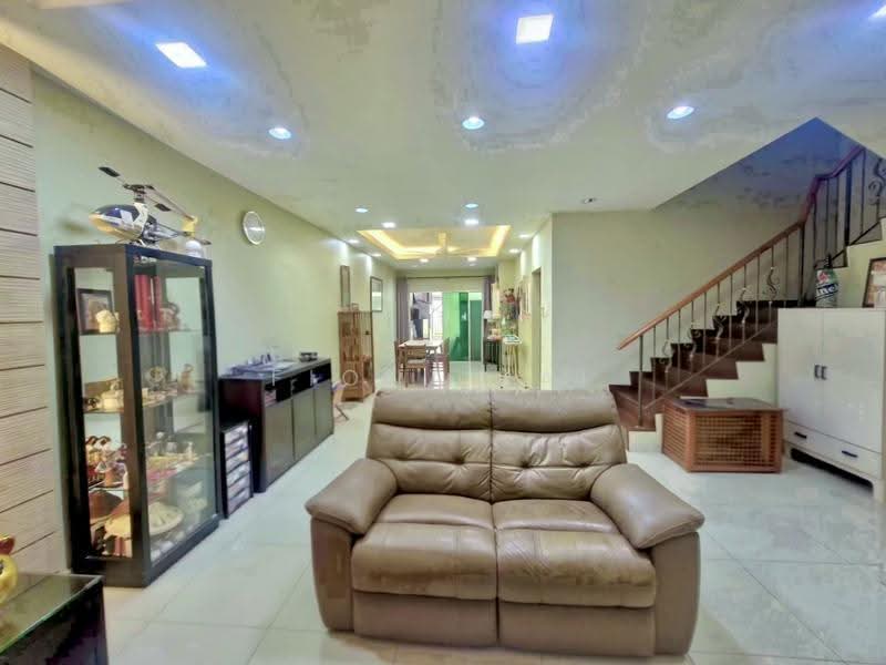 2-storey Terraced House for Sale in Luyang Perdana (Kota Kinabalu) - Fiona Lai - Living Room - PropertyGuru.com.my