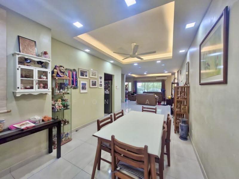 2-storey Terraced House for Sale in Luyang Perdana (Kota Kinabalu) - Fiona Lai - Dining Room - PropertyGuru.com.my