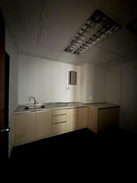 Shop / Office for Rent in Desa Petaling (Kuala Lumpur) - Allyson Wong - Kitchen - PropertyGuru.com.my