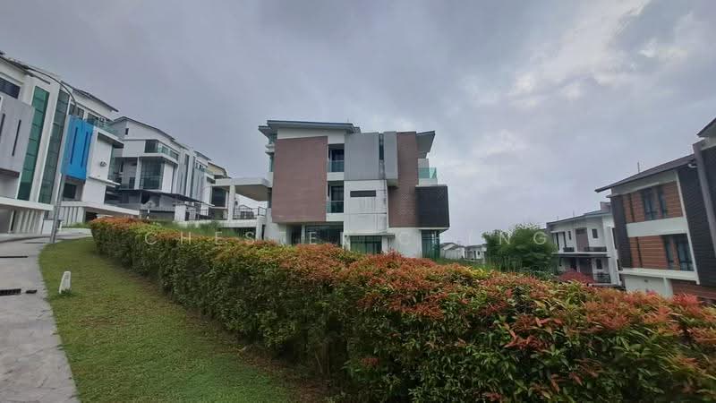 Semi-Detached House for Sale in Putra Heights (Subang Jaya) - Chester Cheng - PropertyGuru.com.my