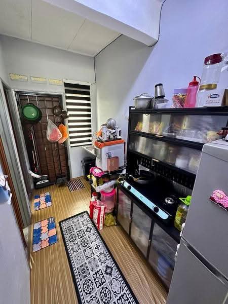 2-storey Terraced House for Sale in Bandar Seri Alam (Masai) - Fakhrul Imlan - Kitchen - PropertyGuru.com.my