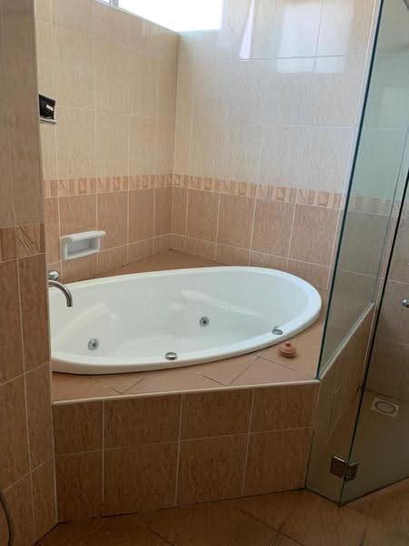 Semi-Detached House for Sale in Saujana (Selangor) - Chester Cheng - PropertyGuru.com.my