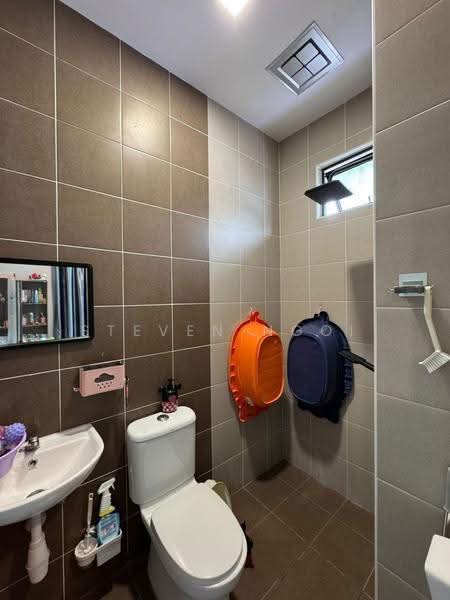 2-storey Terraced House for Sale in Johor Bahru (Johor) - Steven Ngoi - Bathroom - PropertyGuru.com.my