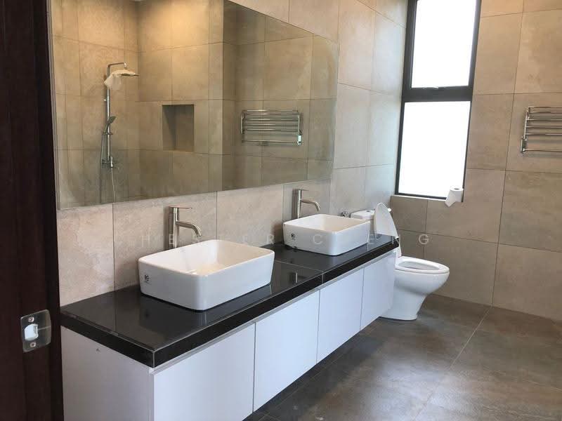 Bungalow House for Sale in Subang Heights (Subang Jaya) - Chester Cheng - PropertyGuru.com.my