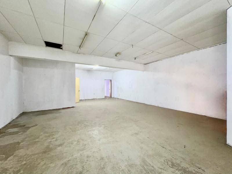 Shop for Rent in Kapar (Selangor) - Nik Hazizullah - PropertyGuru.com.my