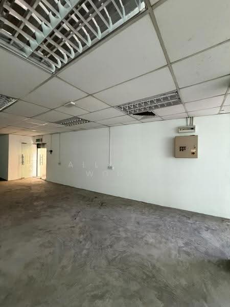 Shop / Office for Rent in Desa Petaling (Kuala Lumpur) - Allyson Wong - Interior - PropertyGuru.com.my