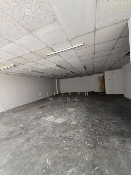 Shop / Office for Rent in Desa Petaling (Kuala Lumpur) - Allyson Wong - Interior - PropertyGuru.com.my