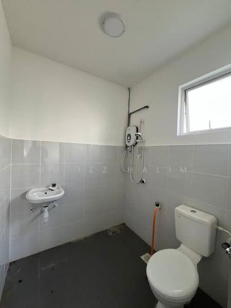 Rumah Teres 2-Tingkat untuk Dijual di Kuala Selangor (Selangor) - Mu'izz Halim - PropertyGuru.com.my