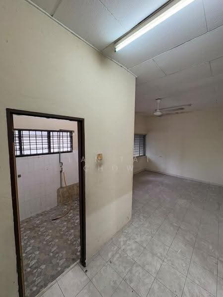 2-storey Terraced House for Sale in Kluang (Johor) - Lan Tai Chow - Interior - PropertyGuru.com.my