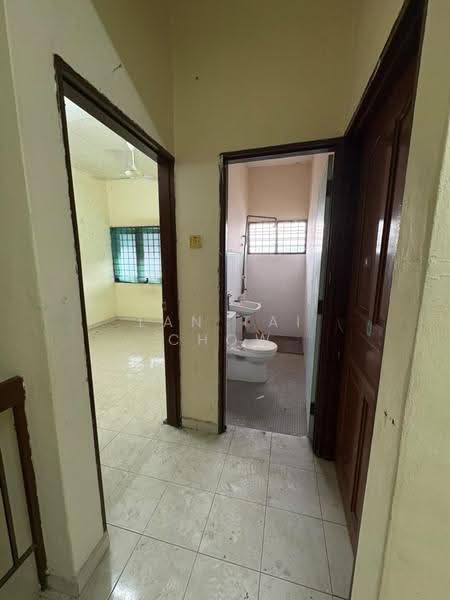 2-storey Terraced House for Sale in Kluang (Johor) - Lan Tai Chow - PropertyGuru.com.my