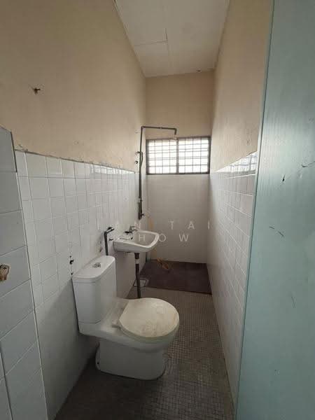 2-storey Terraced House for Sale in Kluang (Johor) - Lan Tai Chow - PropertyGuru.com.my