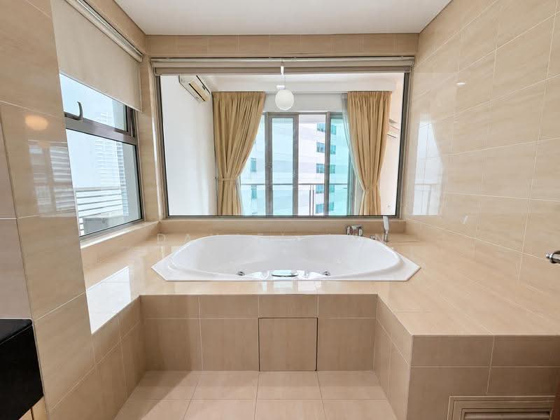 Kediaman Servis untuk Disewa di Marc Residence - Daniel Jun - Bathroom - PropertyGuru.com.my