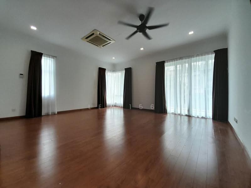 Semi-Detached House for Sale in Ampang Jaya (Ampang) - Lee 156 - Living Room - PropertyGuru.com.my
