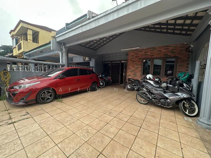 Rumah Teres 2-Tingkat untuk Dijual di Seksyen 11 (Shah Alam) - Zaffur Nazri - Exterior - PropertyGuru.com.my