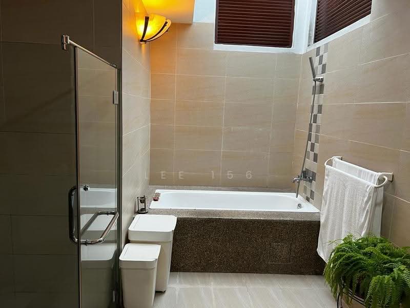 Semi-Detached House for Rent in Ampang Jaya (Ampang) - Lee 156 - Bathroom - PropertyGuru.com.my