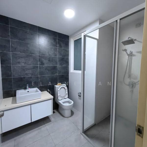 Service Residence for Rent at Impiria Residensi Bukit Tinggi Klang - Elaine Tan - Bathroom - PropertyGuru.com.my
