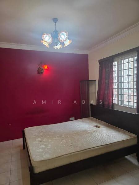 Pangsapuri untuk Disewa di Lakeview Apartments - Amir Abas - Bedroom - PropertyGuru.com.my