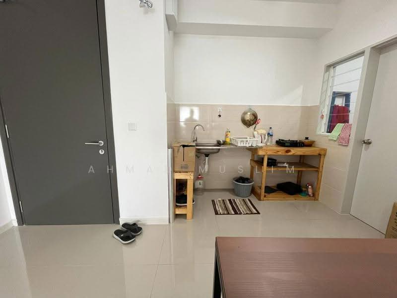 Service Residence for Rent at Sensory Residence @ Southville City - Ahmad Muslim - Kitchen - PropertyGuru.com.my