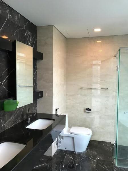 Condominium for Sale at Hampshire Residences - Jeff Siow - Bathroom - PropertyGuru.com.my